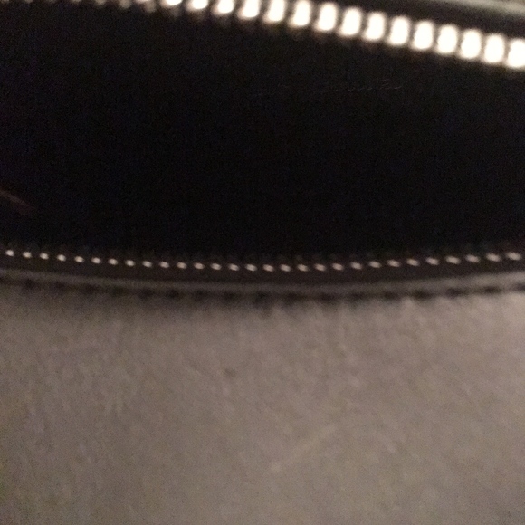 MICHAEL KORS KHAKI/BLACK LEATHER TOILETRY BAG - Picture 5 of 11